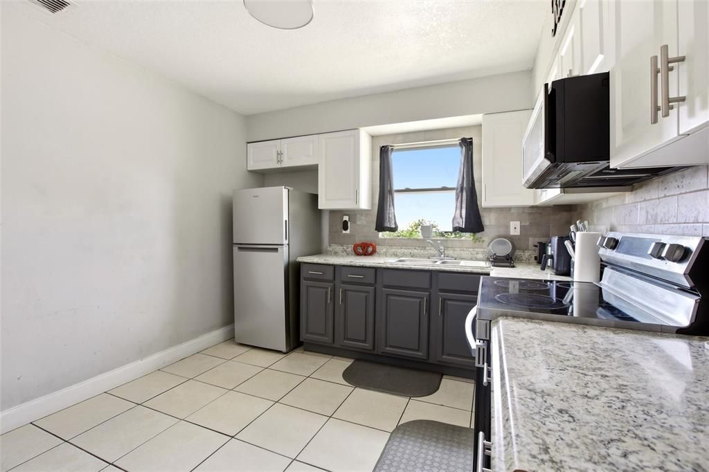 For Sale: $284,000 (4 beds, 0 baths, 1540 Square Feet)