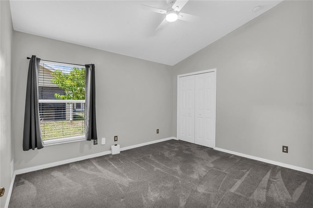 Activo con contrato: $584,900 (4 camas, 3 baños, 2709 Pies cuadrados)