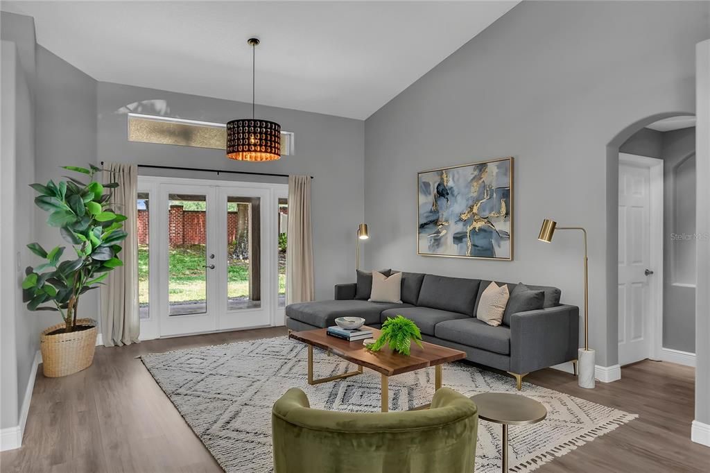 Activo con contrato: $584,900 (4 camas, 3 baños, 2709 Pies cuadrados)