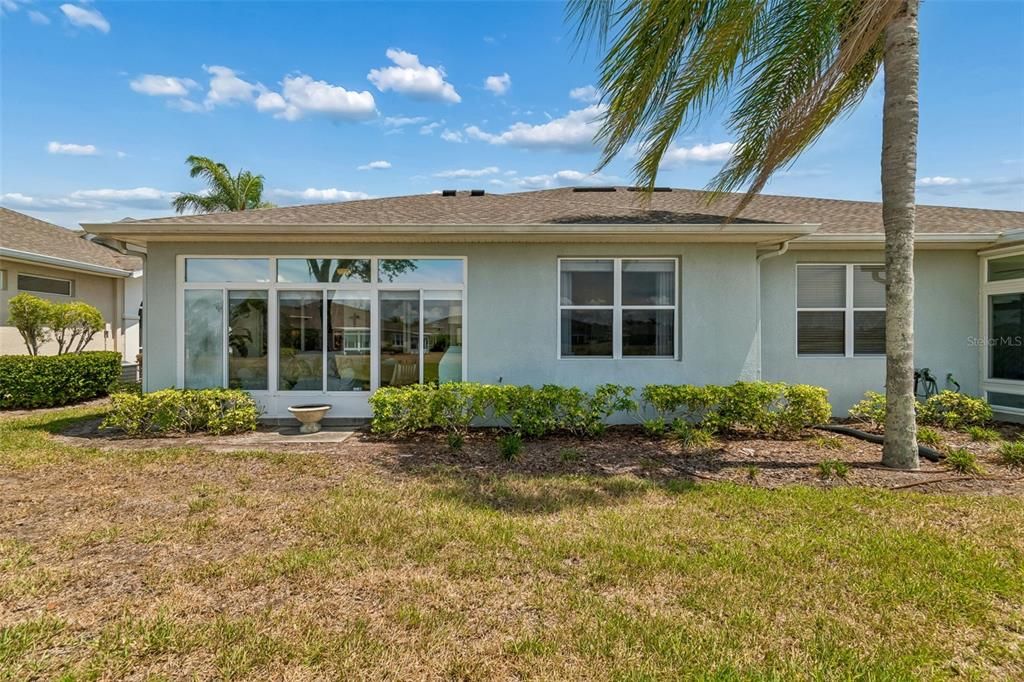 For Sale: $275,000 (2 beds, 2 baths, 1206 Square Feet)