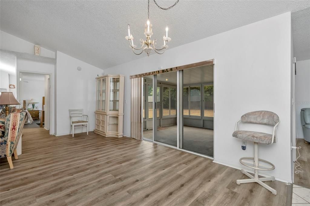 En Venta: $314,900 (3 camas, 2 baños, 1476 Pies cuadrados)