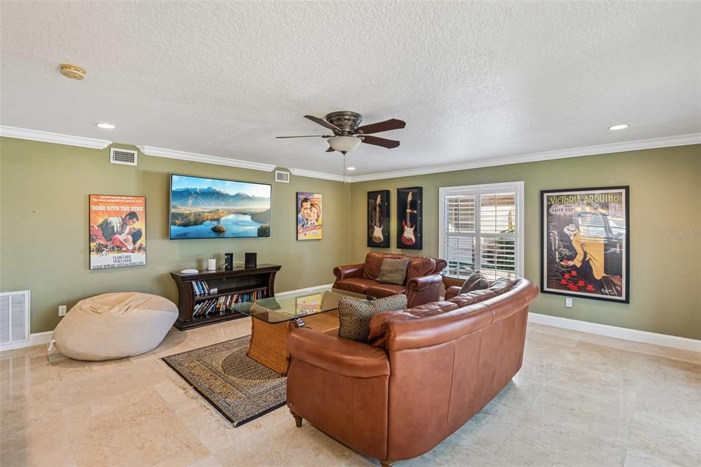 For Sale: $1,850,000 (5 beds, 3 baths, 4496 Square Feet)