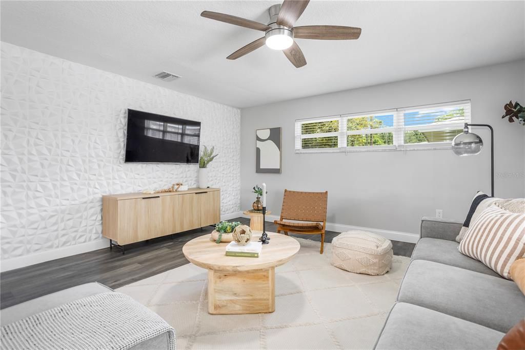 Active With Contract: $485,000 (4 beds, 2 baths, 1865 Square Feet)