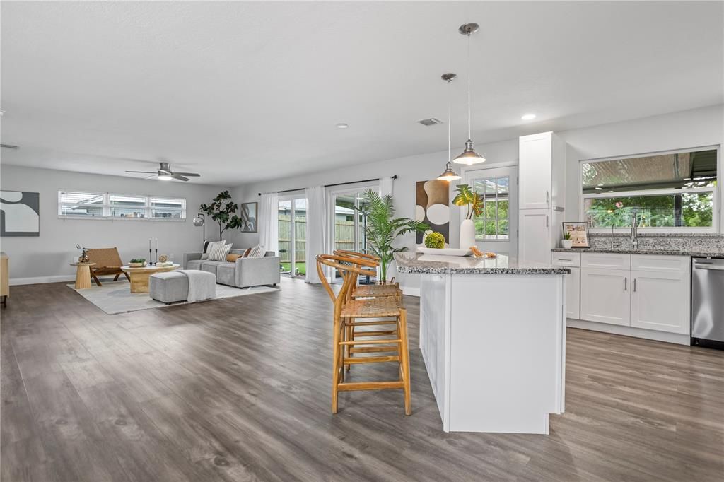 Active With Contract: $485,000 (4 beds, 2 baths, 1865 Square Feet)