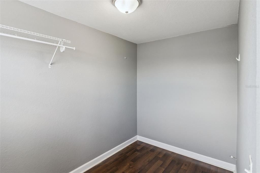 For Sale: $169,900 (3 beds, 1 baths, 980 Square Feet)
