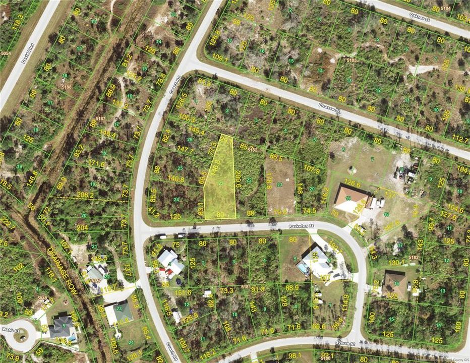 На продажу: $13,900 (0.32 acres)