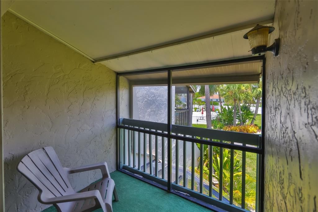 For Rent: $2,100 (2 beds, 2 baths, 1296 Square Feet)