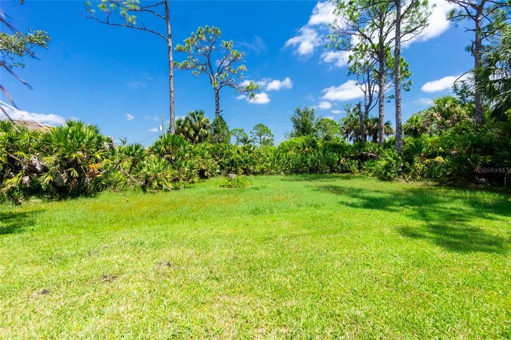 Под контрактом: $19,900 (0.23 acres)