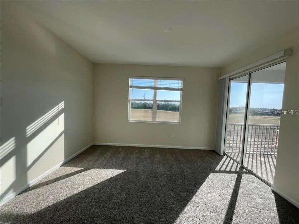 Active With Contract: $290,000 (3 beds, 2 baths, 1787 Square Feet)