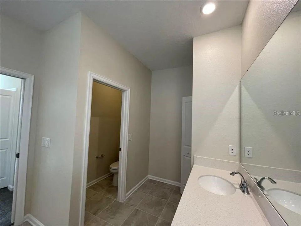 Active With Contract: $290,000 (3 beds, 2 baths, 1787 Square Feet)