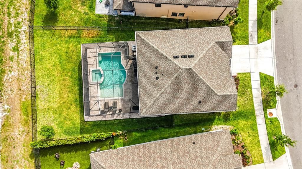 Active With Contract: $549,900 (5 beds, 3 baths, 2592 Square Feet)