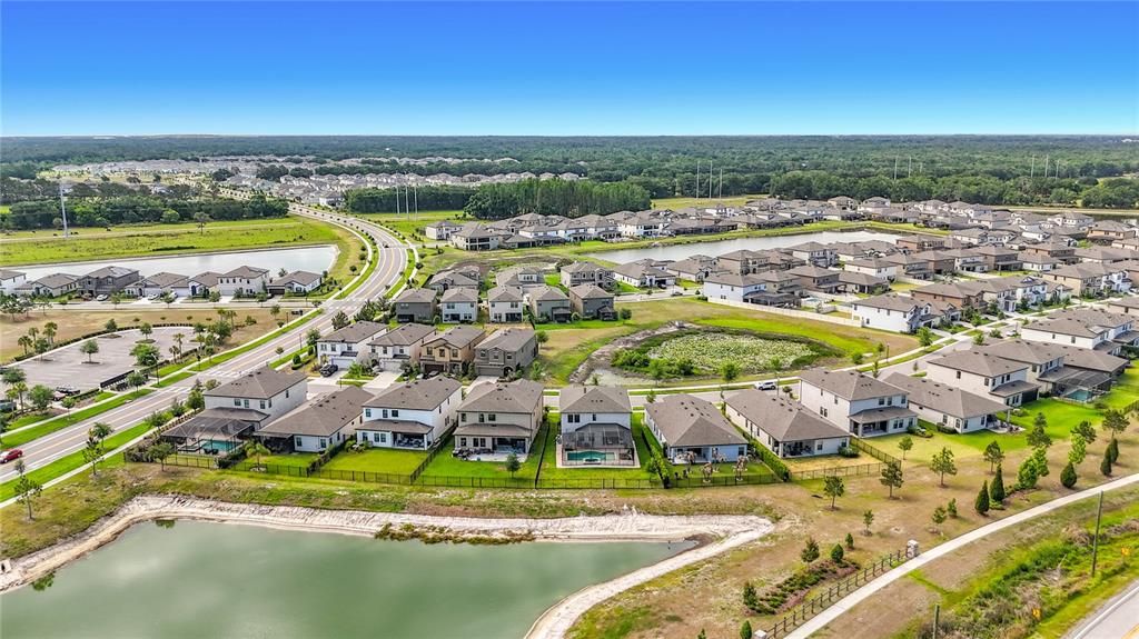Active With Contract: $549,900 (5 beds, 3 baths, 2592 Square Feet)