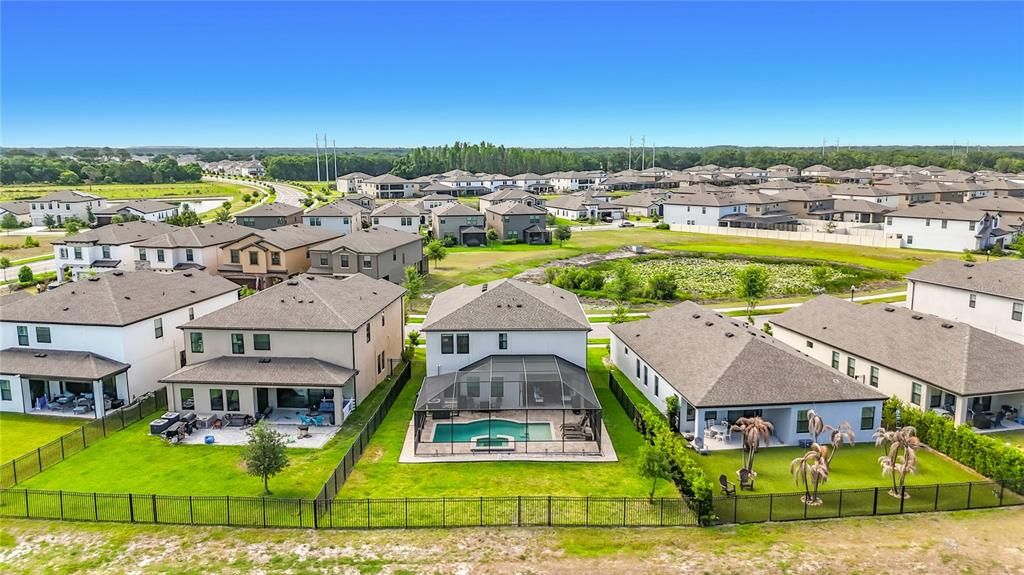 Active With Contract: $549,900 (5 beds, 3 baths, 2592 Square Feet)