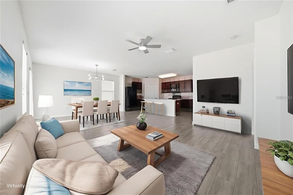 Active With Contract: $305,000 (4 beds, 2 baths, 1767 Square Feet)