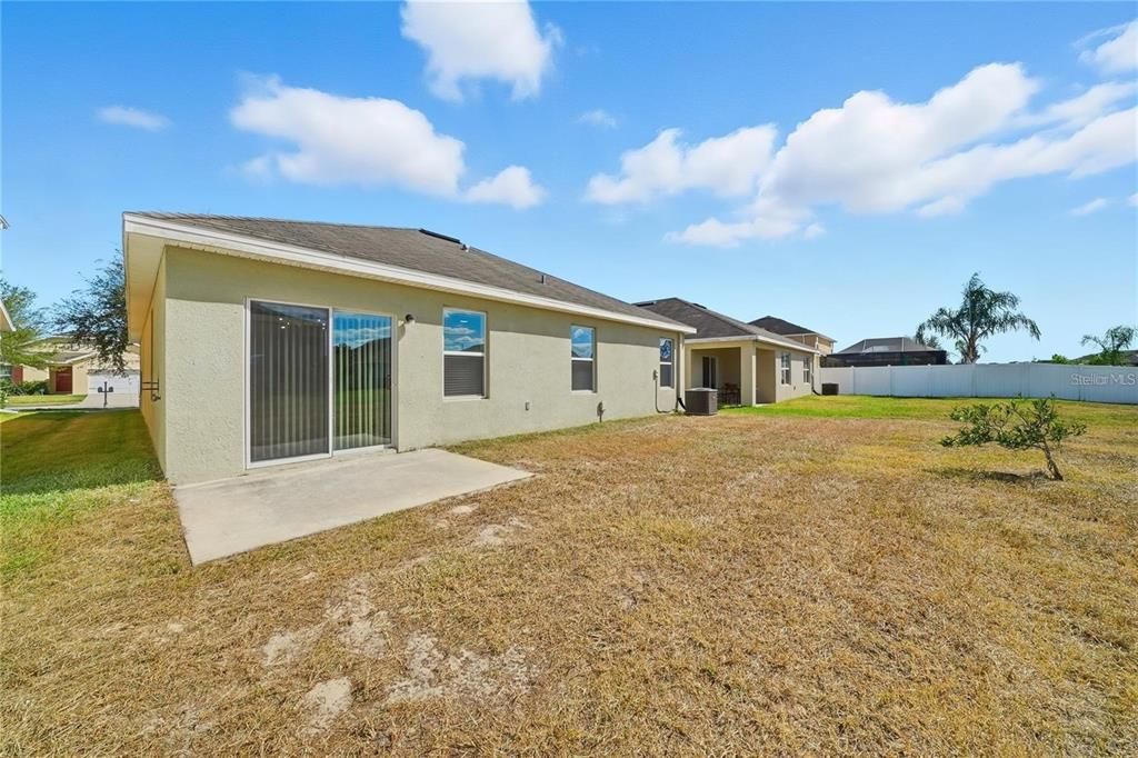 Active With Contract: $305,000 (4 beds, 2 baths, 1767 Square Feet)