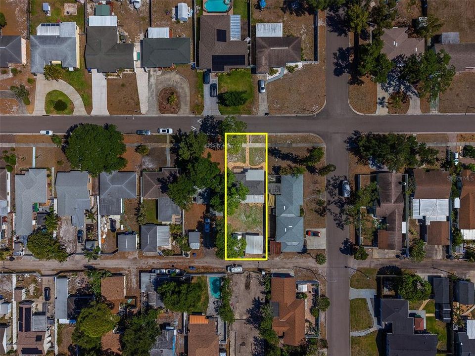 Activo con contrato: $355,000 (2 camas, 1 baños, 931 Pies cuadrados)