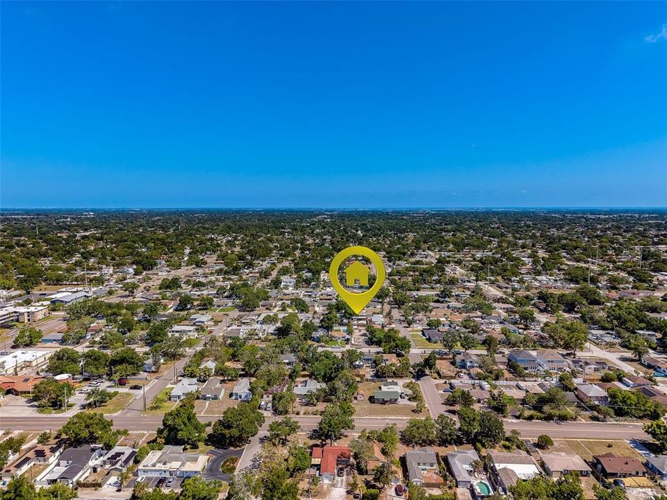 Activo con contrato: $355,000 (2 camas, 1 baños, 931 Pies cuadrados)