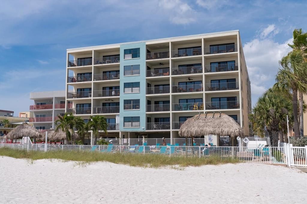 Recently Sold: $515,000 (2 beds, 2 baths, 1005 Square Feet)