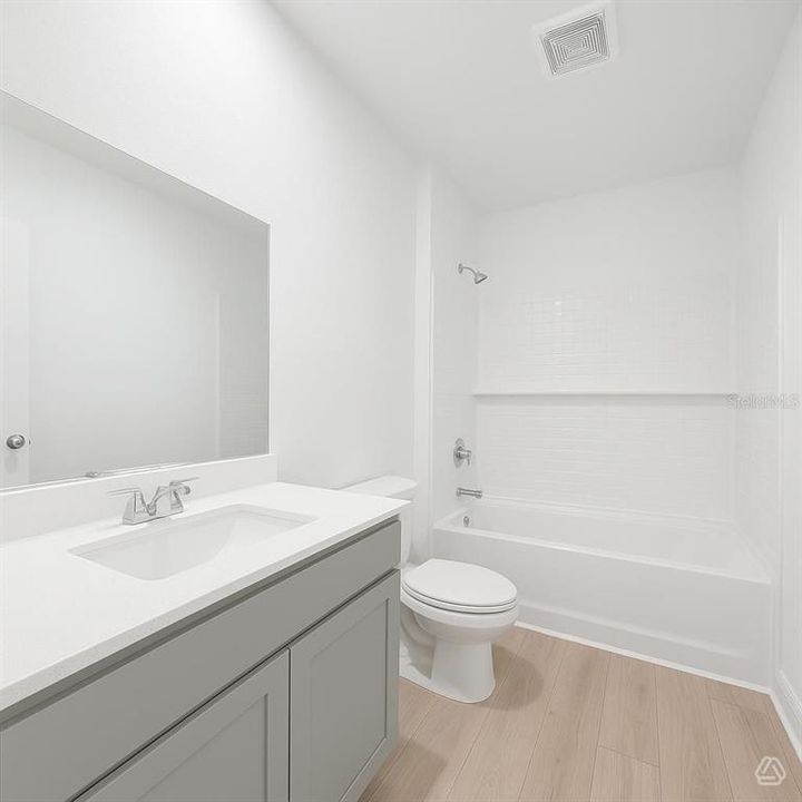En Venta: $297,799 (2 camas, 2 baños, 1241 Pies cuadrados)