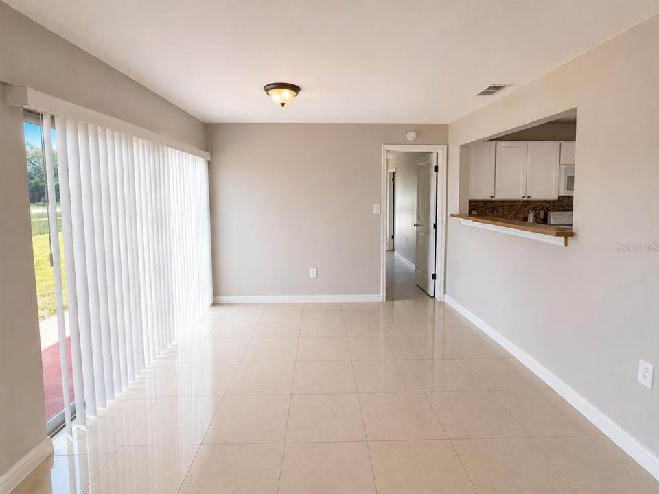 For Sale: $219,900 (3 beds, 2 baths, 1293 Square Feet)