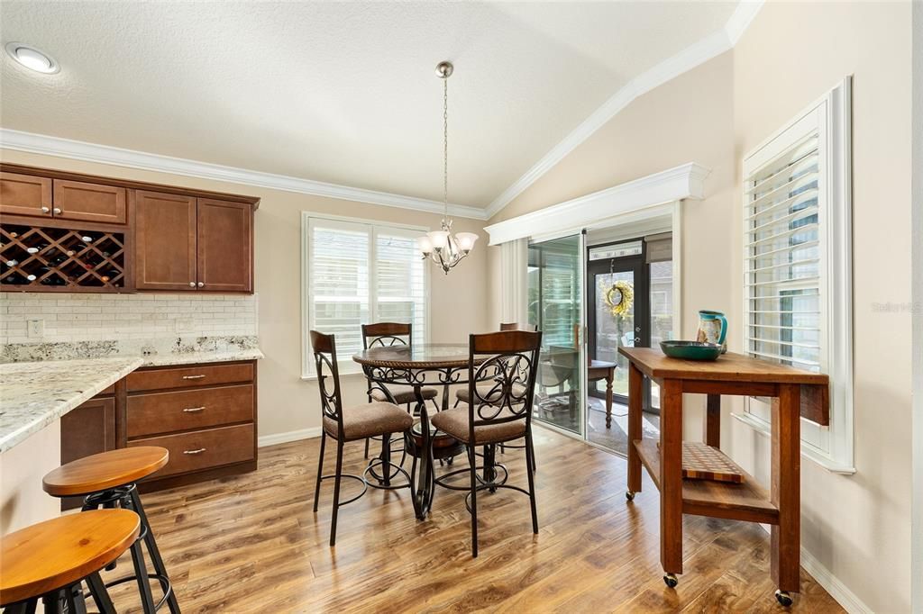 For Sale: $499,900 (3 beds, 2 baths, 1918 Square Feet)