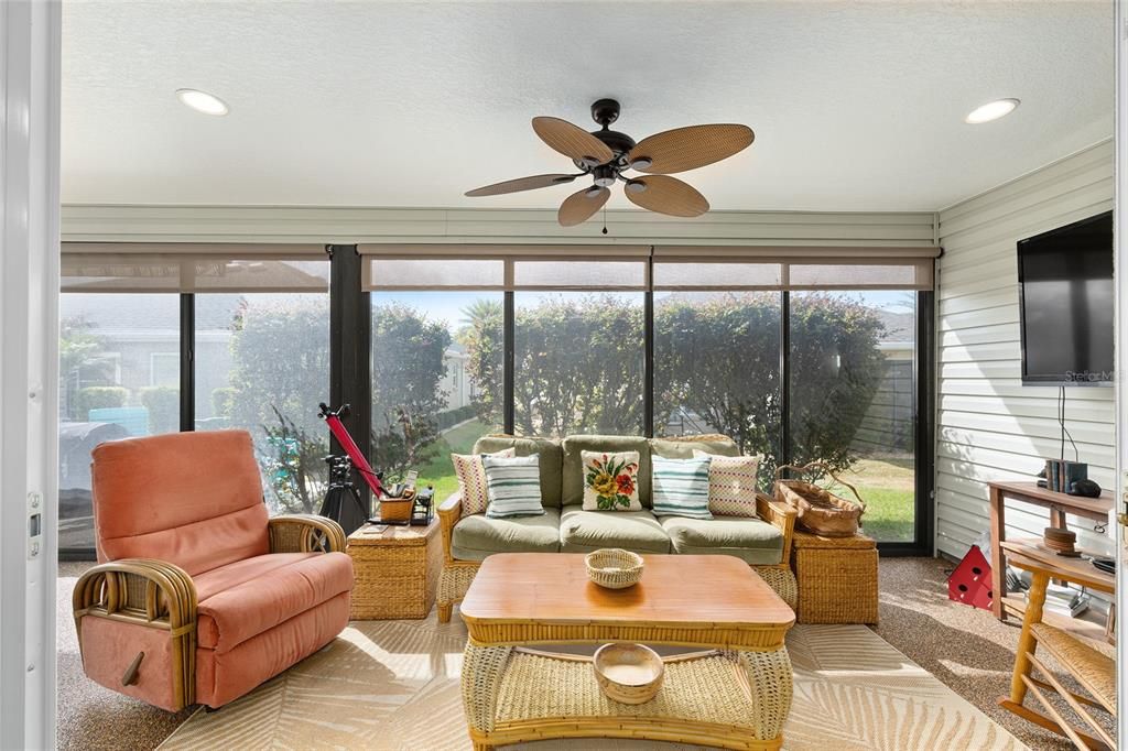 For Sale: $499,900 (3 beds, 2 baths, 1918 Square Feet)