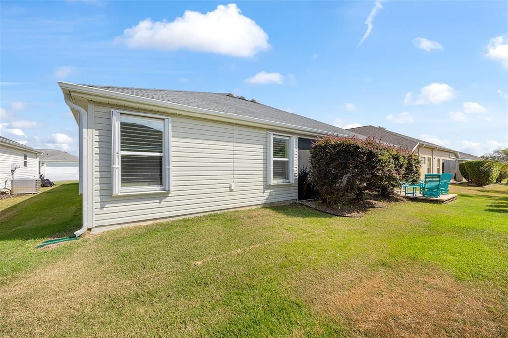 For Sale: $499,900 (3 beds, 2 baths, 1918 Square Feet)