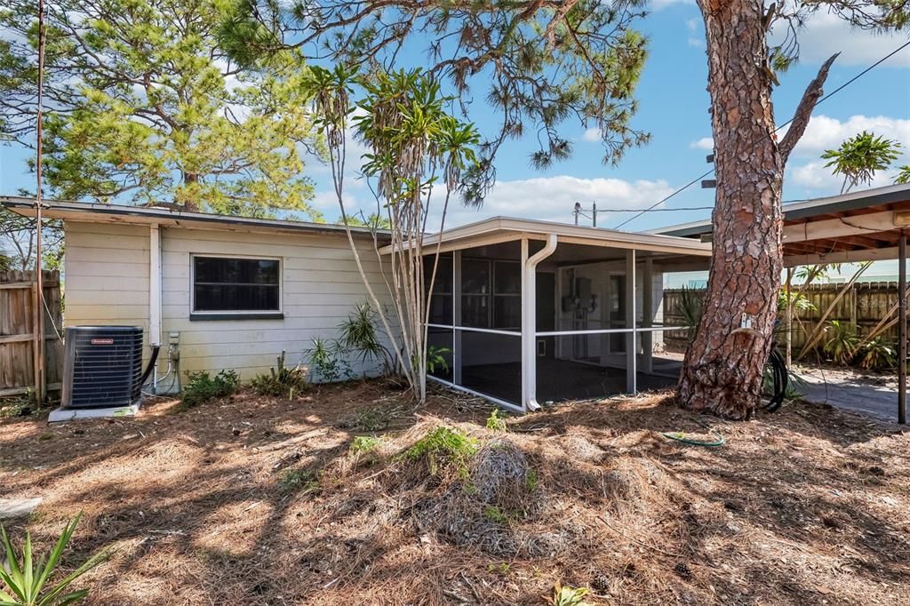 Activo con contrato: $275,000 (2 camas, 1 baños, 1248 Pies cuadrados)