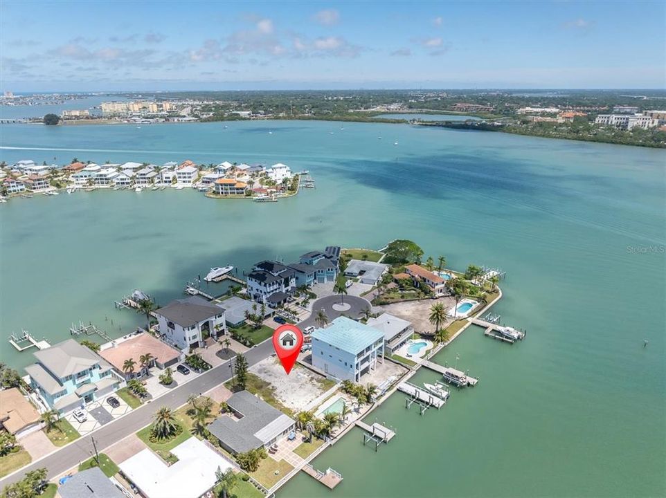 For Sale: $1,185,000 (0.17 acres)