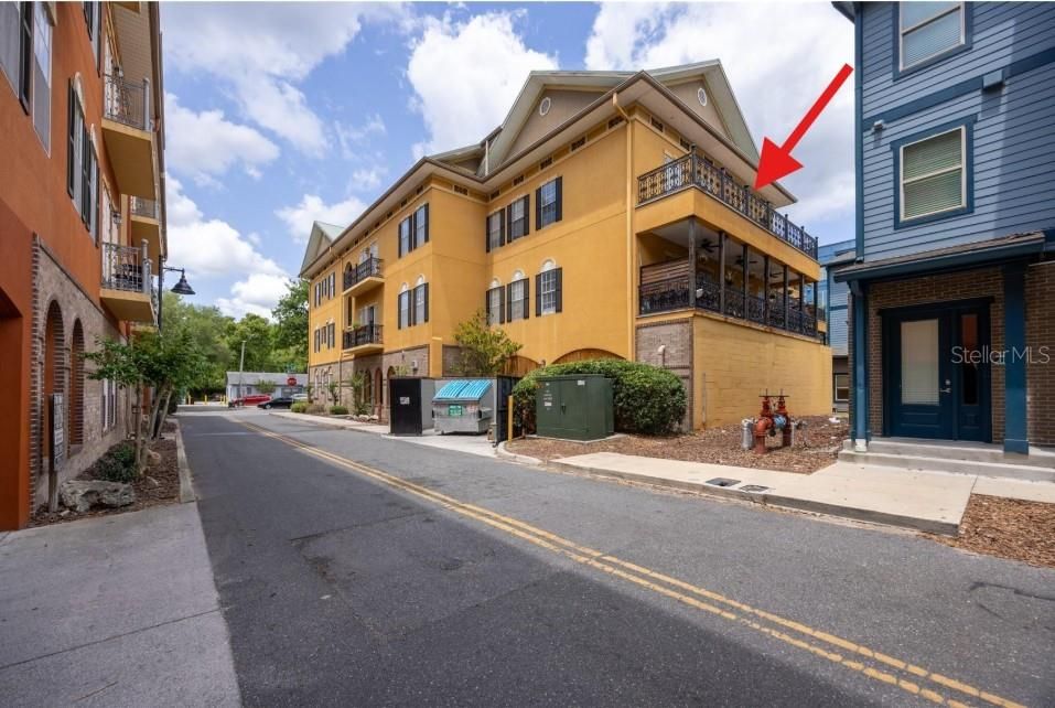 For Sale: $429,000 (2 beds, 2 baths, 1153 Square Feet)