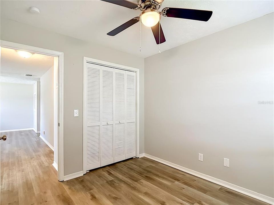 Active With Contract: $342,500 (3 beds, 2 baths, 1224 Square Feet)