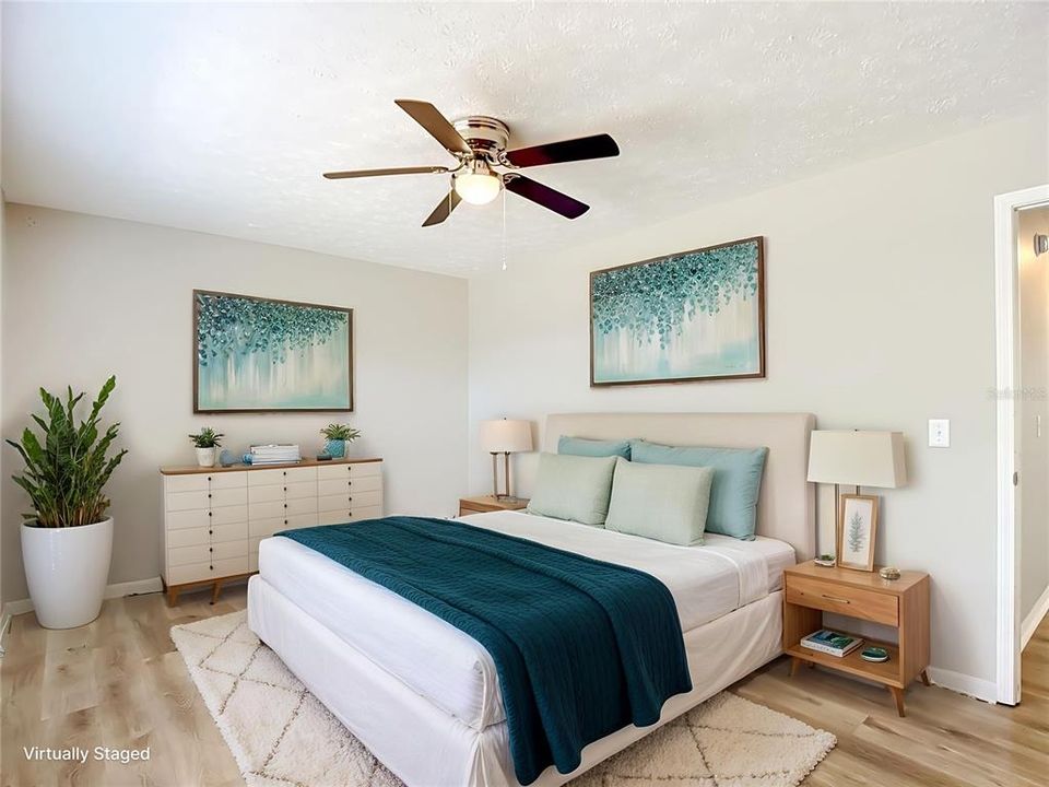 Active With Contract: $342,500 (3 beds, 2 baths, 1224 Square Feet)