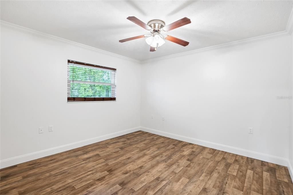 Active With Contract: $320,000 (3 beds, 2 baths, 1914 Square Feet)