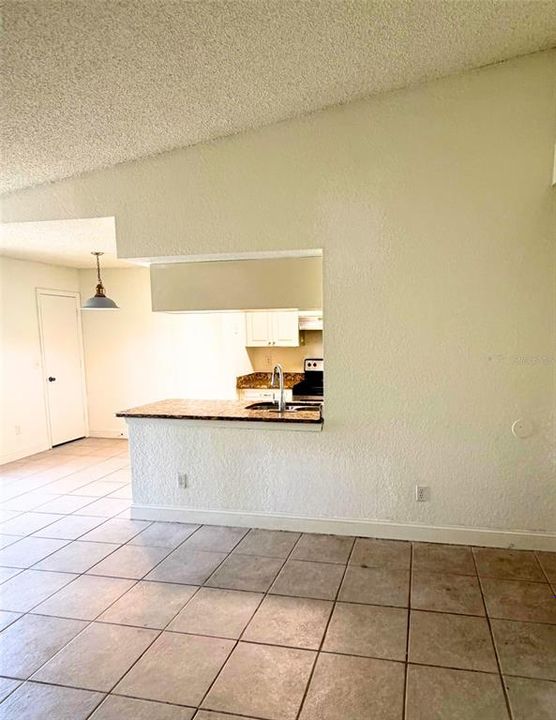 En Venta: $279,000 (3 camas, 2 baños, 1157 Pies cuadrados)