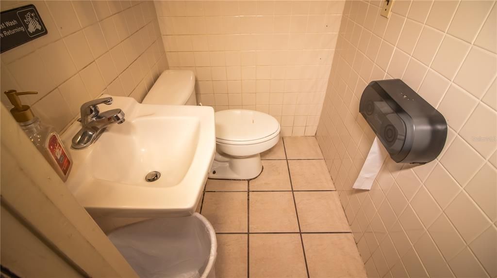 For Sale: $1,199,999 (0 beds, 0 baths, 3582 Square Feet)