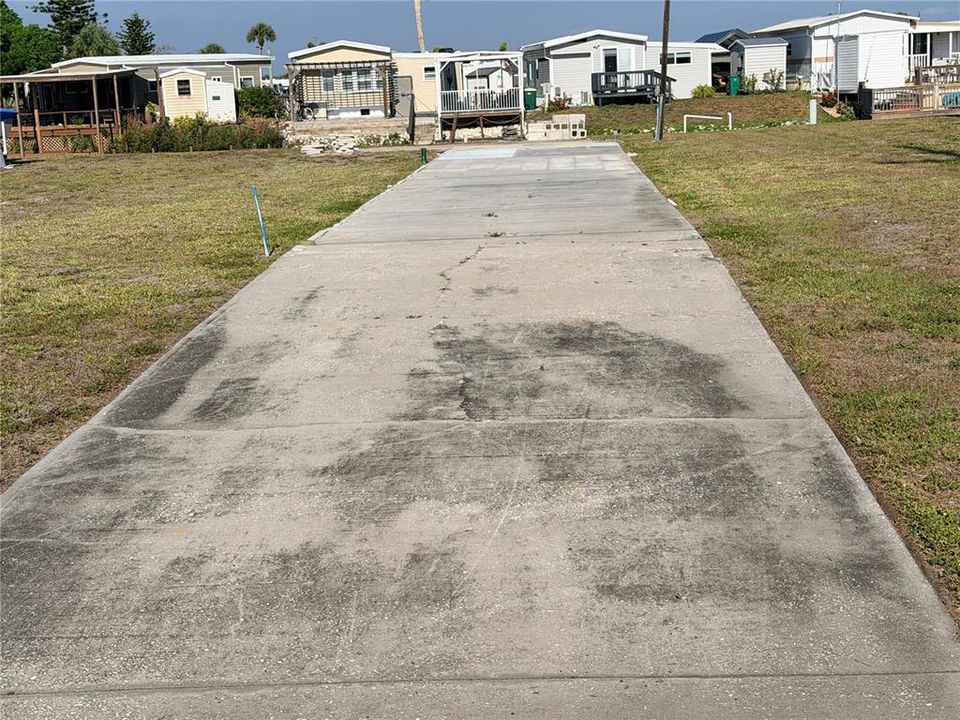 待售: $58,000 (0.17 acres)