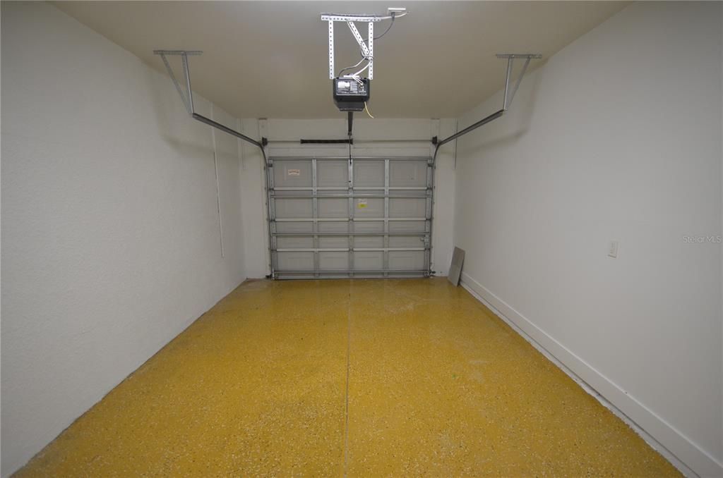 For Rent: $2,450 (4 beds, 2 baths, 1254 Square Feet)