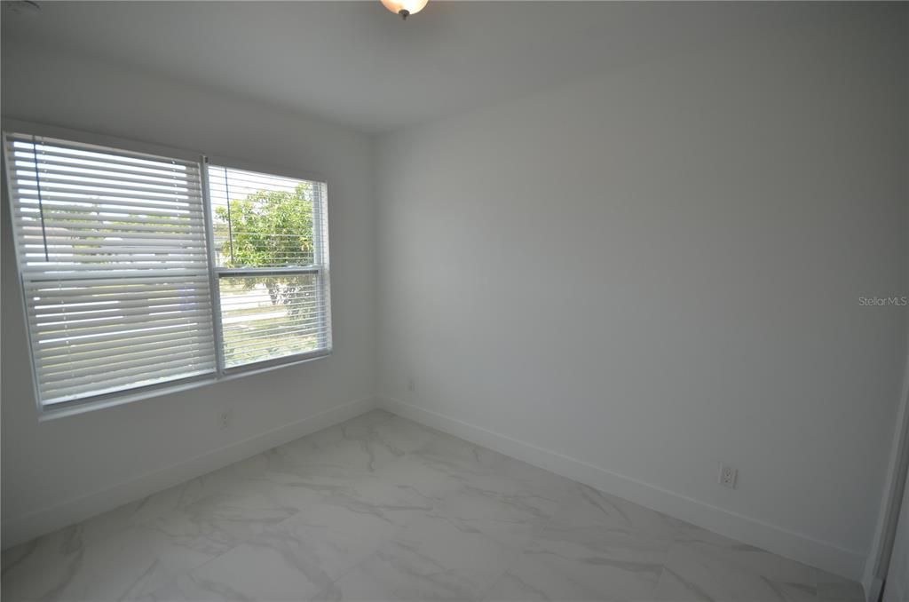 For Rent: $2,450 (4 beds, 2 baths, 1254 Square Feet)
