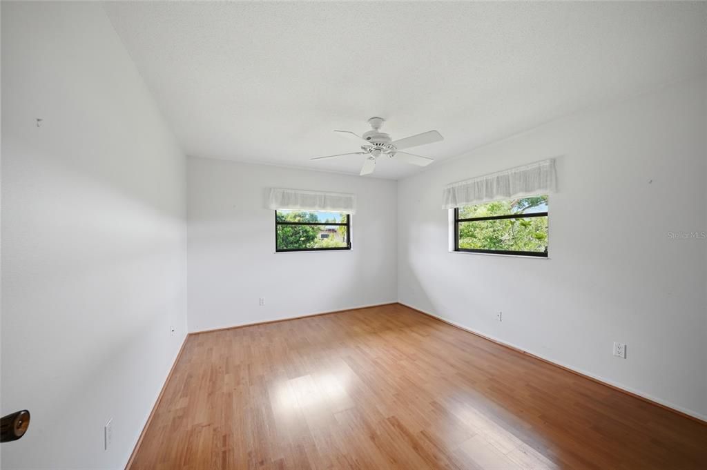 Activo con contrato: $447,000 (2 camas, 2 baños, 1846 Pies cuadrados)