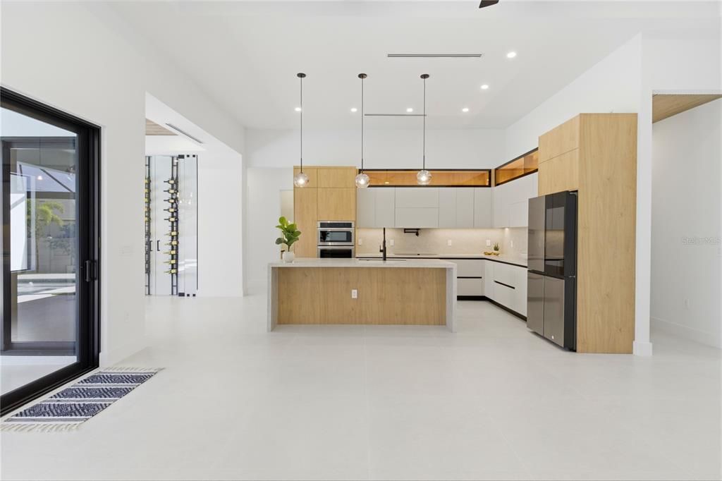 На продажу: $935,000 (4 спален, 3 ванн, 2606 Квадратных фут)