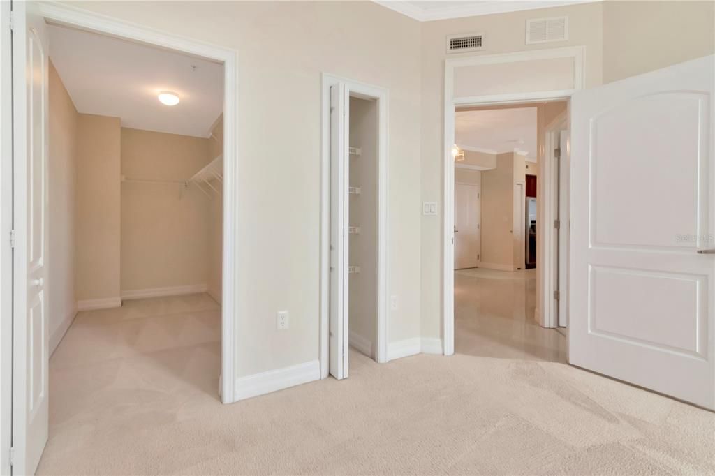 For Sale: $399,900 (3 beds, 2 baths, 1500 Square Feet)