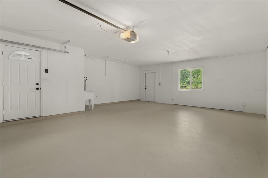 Activo con contrato: $289,900 (3 camas, 2 baños, 1536 Pies cuadrados)