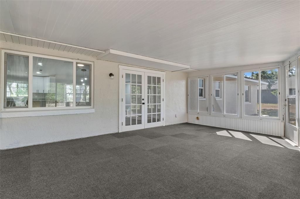Activo con contrato: $289,900 (3 camas, 2 baños, 1536 Pies cuadrados)