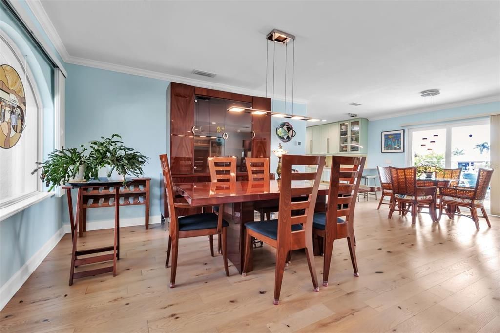 For Sale: $2,900,000 (3 beds, 3 baths, 3045 Square Feet)