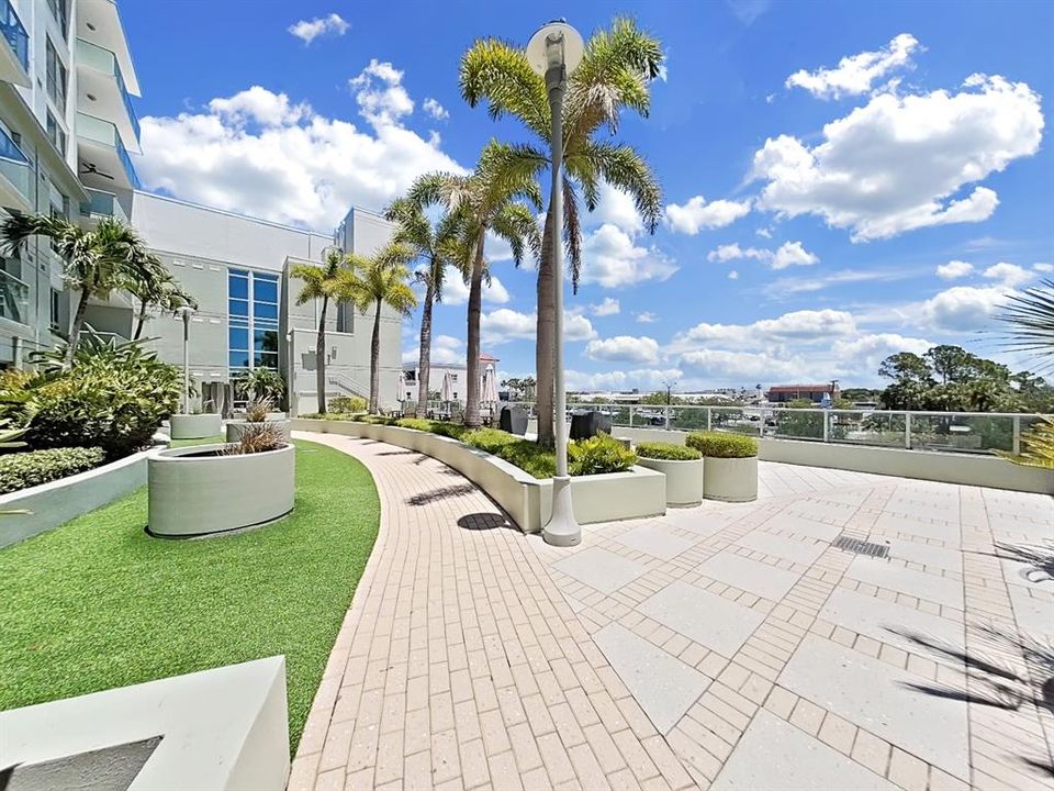 For Sale: $1,950,000 (3 beds, 3 baths, 3539 Square Feet)