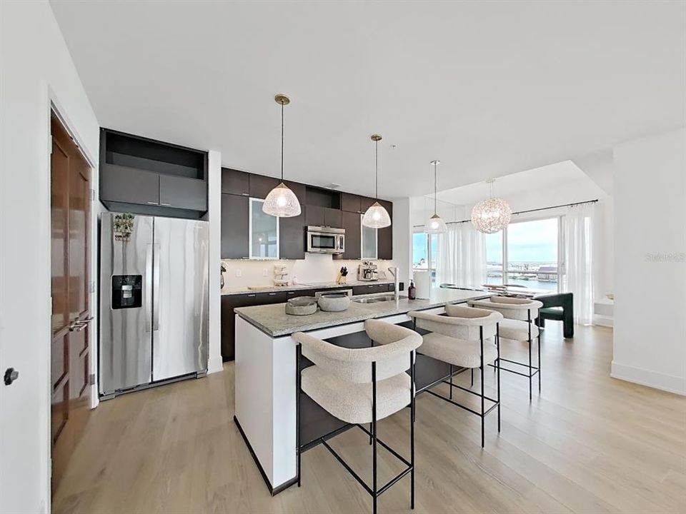 For Sale: $1,950,000 (3 beds, 3 baths, 3539 Square Feet)