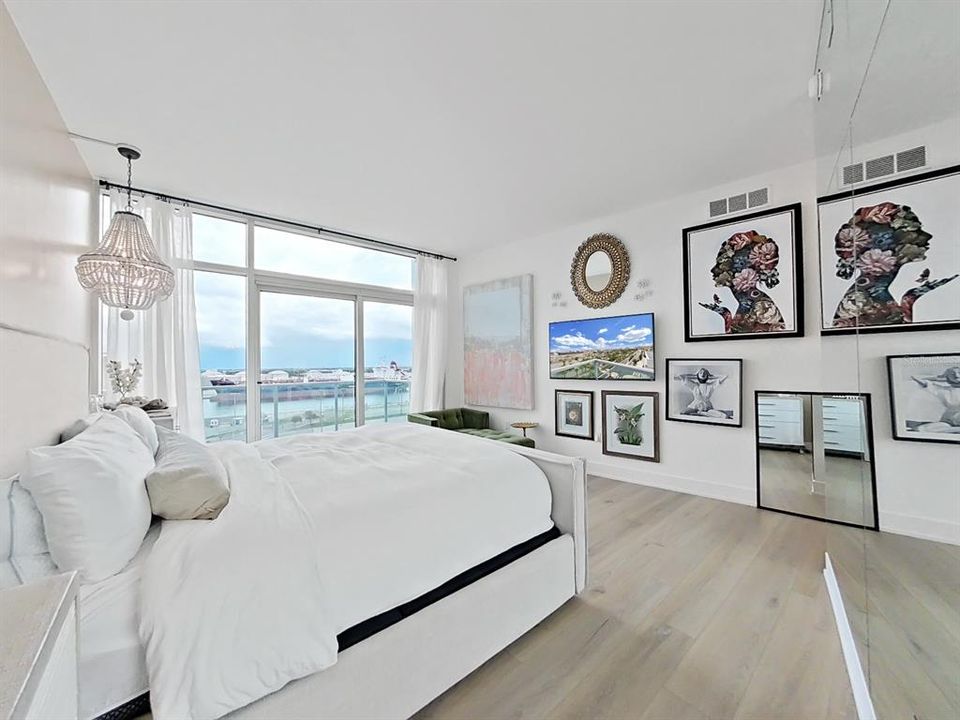For Sale: $1,950,000 (3 beds, 3 baths, 3539 Square Feet)
