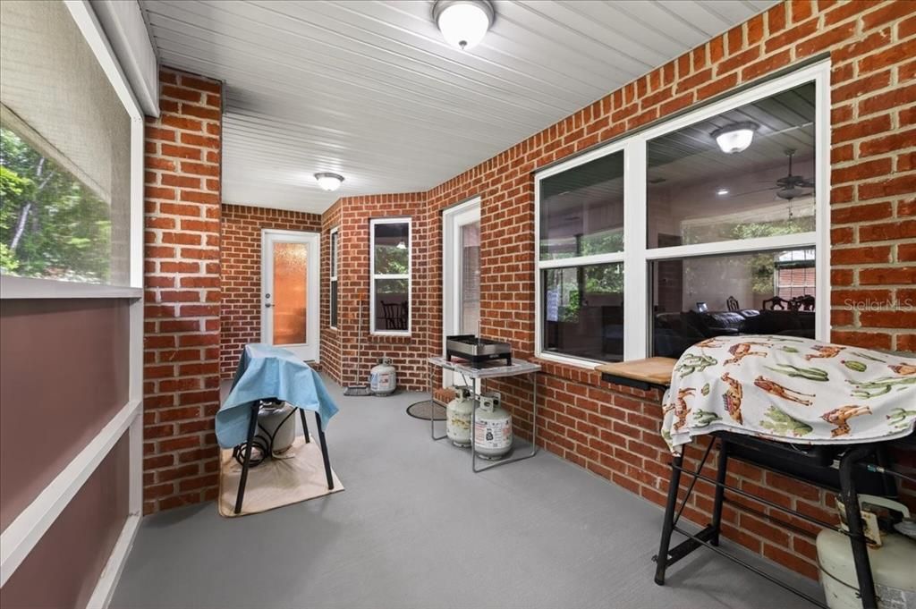 En Venta: $380,000 (4 camas, 3 baños, 2264 Pies cuadrados)