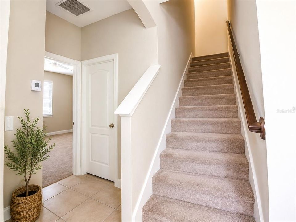Active With Contract: $2,900 (4 beds, 3 baths, 1936 Square Feet)