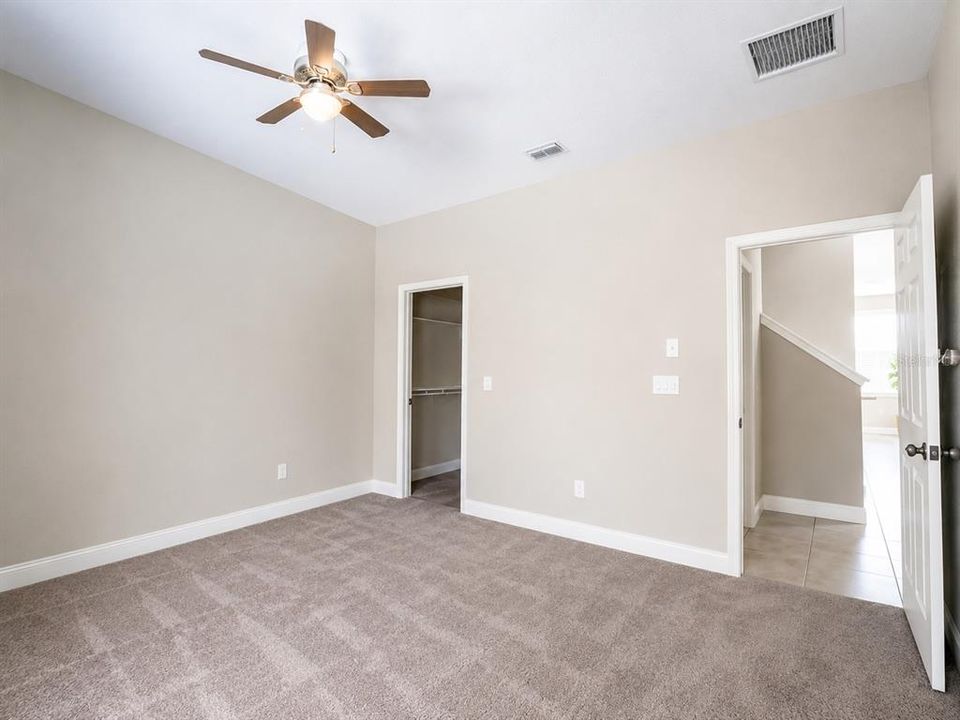Active With Contract: $2,900 (4 beds, 3 baths, 1936 Square Feet)